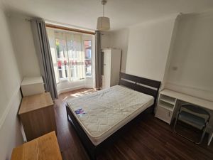 Photo 7- click for photo gallery